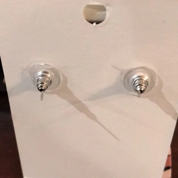 Brown and Pink Leopard Print Earrings - Picture 4 of 4